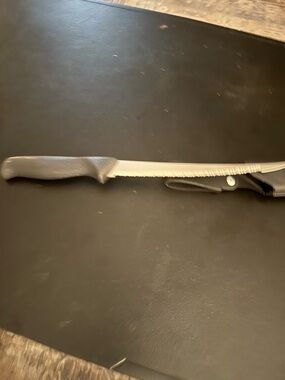 Serrated Bread Knife with Black Handle